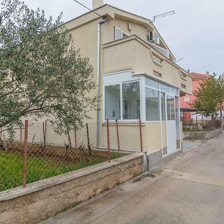 Appartement Apartman Rita à Zadar Extérieur photo