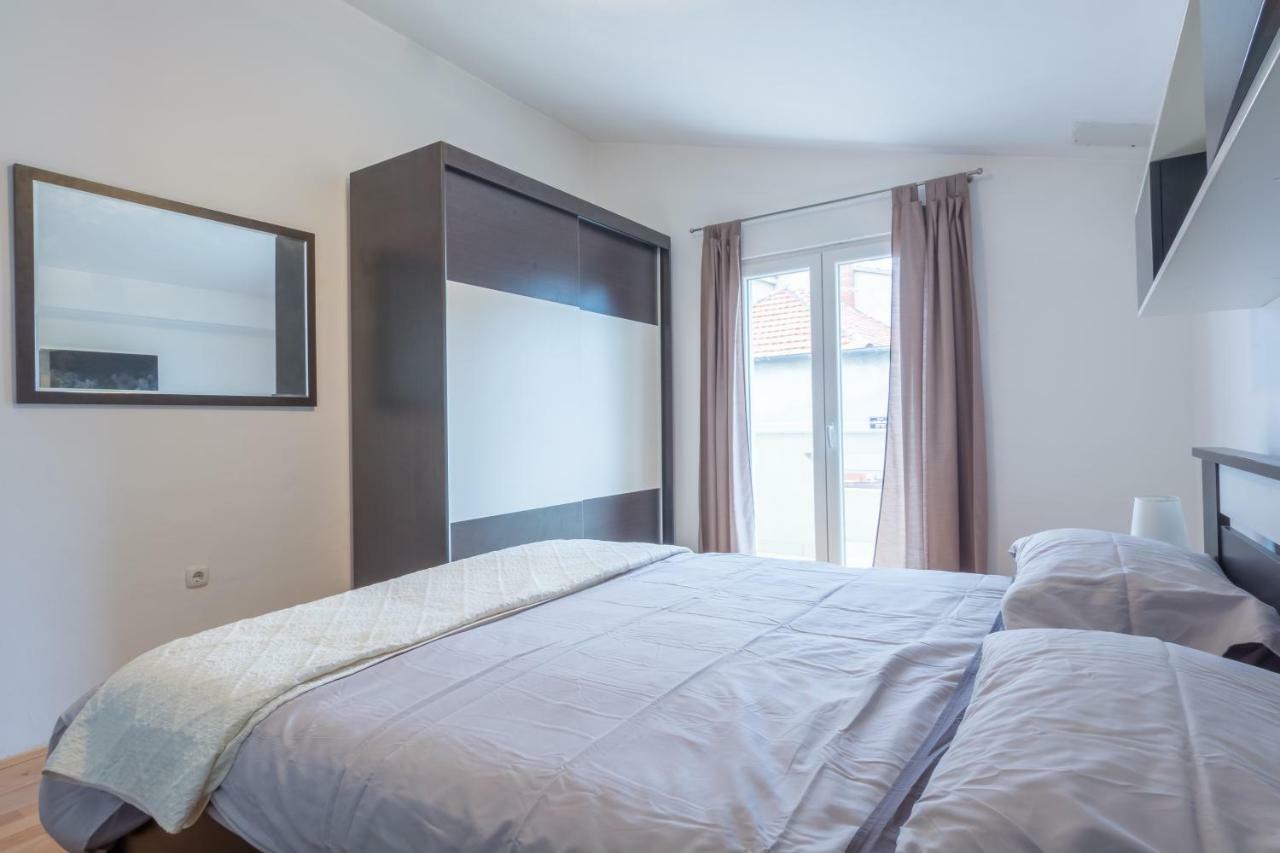 Appartement Apartman Rita à Zadar Extérieur photo
